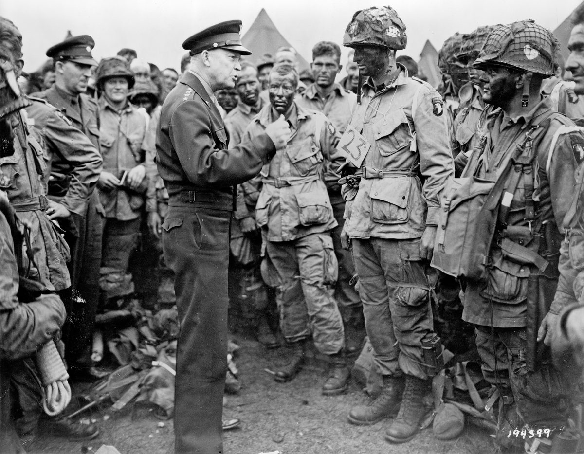 General Eisenhower with paratroopers of the 101st Airborne before D-Day